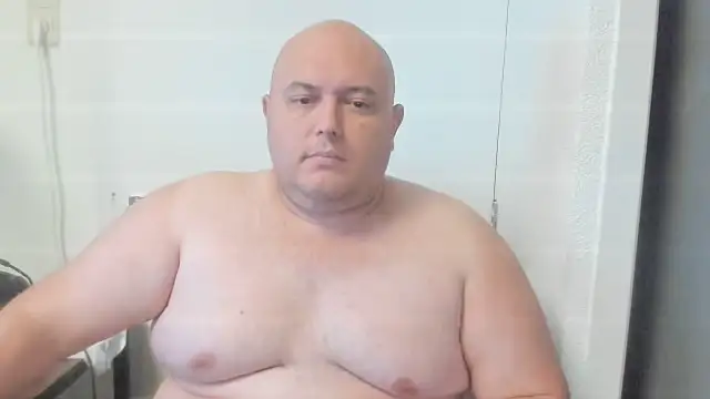 BigromeoXX online show from 11-08-25, 04:40