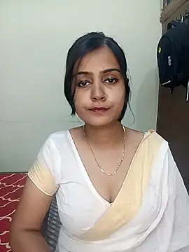 Miss-Riyasingh online show from 04-19-26, 05:34