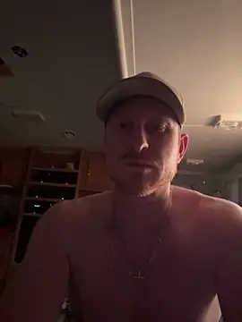 bigred0808 online show from 04-01-26, 07:31