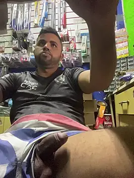 Snapshot of Sheik_z_o chatting on 03-14-26, 06:46 Sheik z o online show from 03-14-26, 06:46