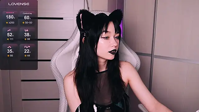 Kimiko   online show from 06-05-26, 12:28