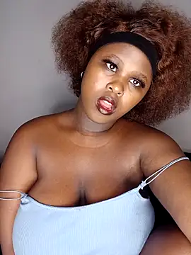 Snapshot of Dark_Berry_26 chatting on 03-08-26, 12:30 Dark Berry 26 online show from 03-08-26, 12:30