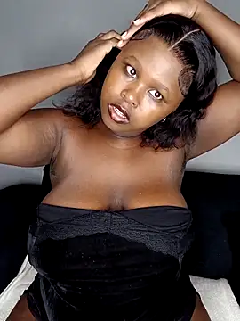 Snapshot of Dark_Berry_26 chatting on 03-12-26, 12:50 Dark Berry 26 online show from 03-12-26, 12:50