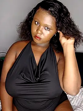 Snapshot of Dark_Berry_26 chatting on 03-30-26, 12:11 Dark Berry 26 online show from 03-30-26, 12:11