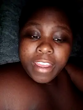 Snapshot of Dark_Berry_26 chatting on 04-14-26, 12:22 Dark Berry 26 online show from 04-14-26, 12:22