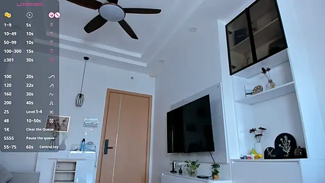 Xiao Mei  online show from 04-19-26, 03:28