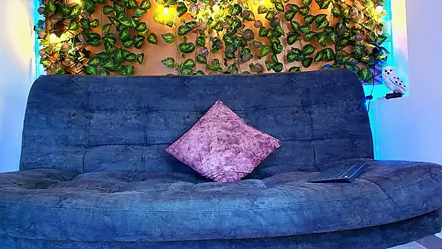 Snapshot of alexander_collin02 chatting on 01-16-26, 12:31 alexander collin02 online show from 01-16-26, 12:31