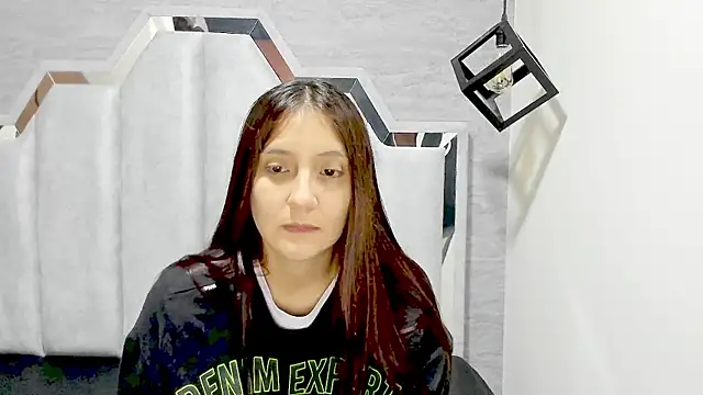  alaia collway  online show from 02-11-25, 11:54