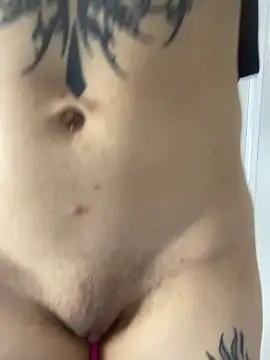 Snapshot of loira_messi chatting on 03-22-26, 04:05 loira messi online show from 03-22-26, 04:05