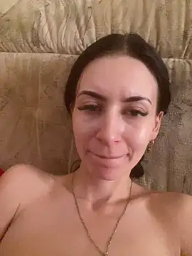 Snapshot of Starry_Siren chatting on 03-29-26, 06:46 Starry Siren online show from 03-29-26, 06:46