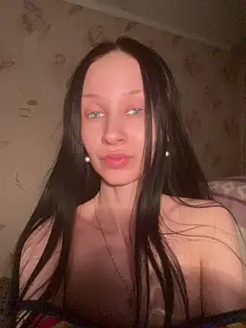 Snapshot of Starry_Siren chatting on 04-19-26, 06:07 Starry Siren online show from 04-19-26, 06:07