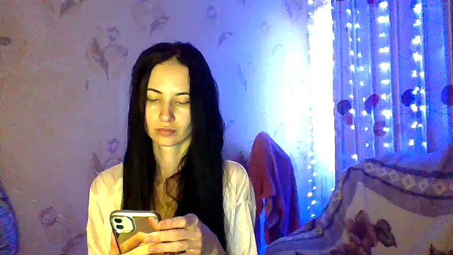 Snapshot of Starry_Siren chatting on 05-14-26, 01:40 Starry Siren online show from 05-14-26, 01:40