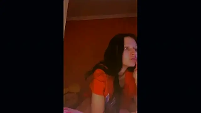 Snapshot of Starry_Siren chatting on 05-18-26, 01:50 Starry Siren online show from 05-18-26, 01:50