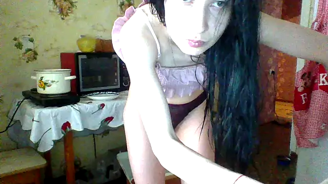 Snapshot of Starry_Siren chatting on 06-11-26, 01:31 Starry Siren online show from 06-11-26, 01:31