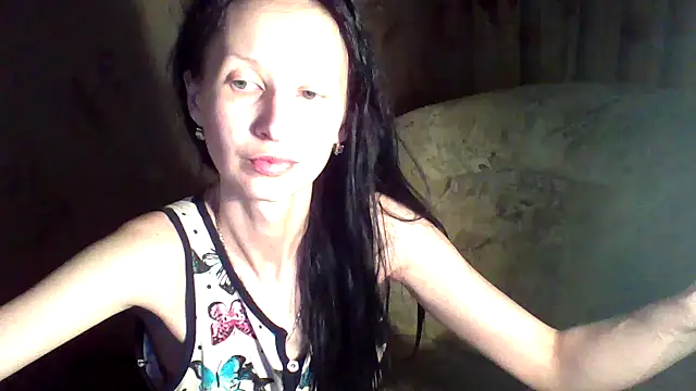Snapshot of Starry_Siren chatting on 06-13-26, 05:11 Starry Siren online show from 06-13-26, 05:11