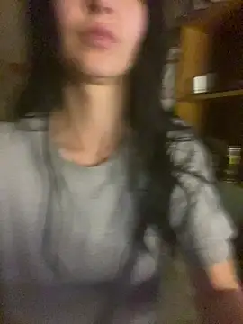 Snapshot of Starry_Siren chatting on 06-18-26, 05:39 Starry Siren online show from 06-18-26, 05:39