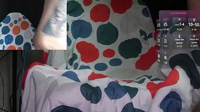 Snapshot of AXEL_AG5 chatting on 01-08-26, 01:24 AXEL AG5 online show from 01-08-26, 01:24