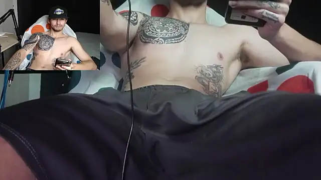 Snapshot of AXEL_AG5 chatting on 01-11-26, 02:00 AXEL AG5 online show from 01-11-26, 02:00