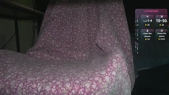 Snapshot of AXEL_AG5 chatting on 03-08-26, 01:15 AXEL AG5 online show from 03-08-26, 01:15