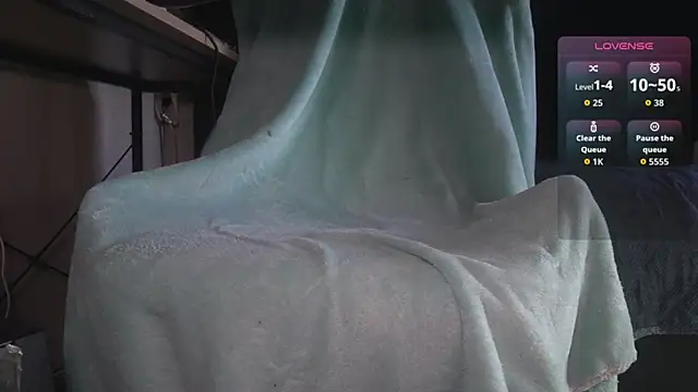 Snapshot of AXEL_AG5 chatting on 03-19-26, 12:42 AXEL AG5 online show from 03-19-26, 12:42