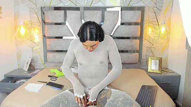 Alison Chan  online show from 03-15-26, 08:04