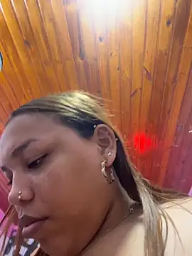 Snapshot of horny_babyss chatting on 03-29-26, 05:35 horny babyss online show from 03-29-26, 05:35