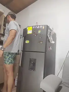 latinmartin73 online show from 12-15-25, 02:27