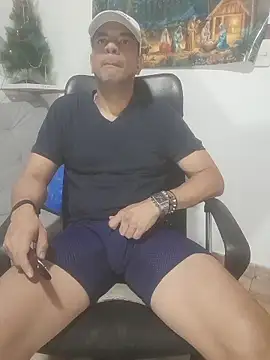 latinmartin73 online show from 01-10-26, 12:23