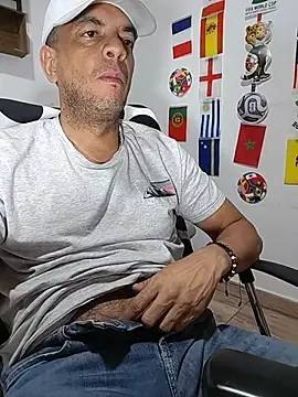 latinmartin73 online show from 06-29-26, 04:41