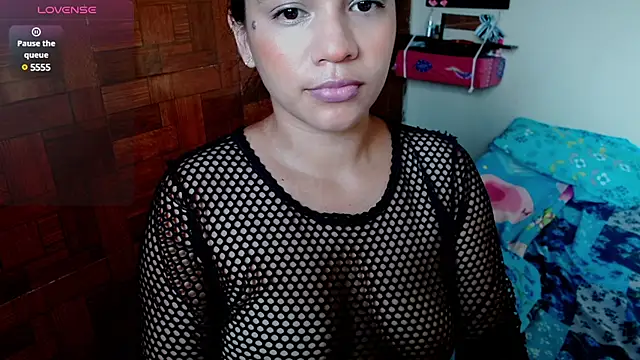 Mia brunette26 online show from 02-08-25, 09:04