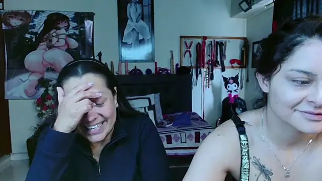 Snapshot of Marilynselxoveanalhard chatting on 07-16-26, 01:39 Marilynselxoveanalhard online show from 07-16-26, 01:39
