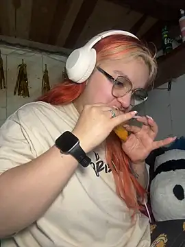 SophiaWeestt99 online show from 05-28-26, 03:48