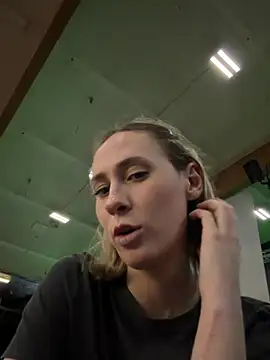 M1ssyk1ssy online show from 08-03-26, 12:20
