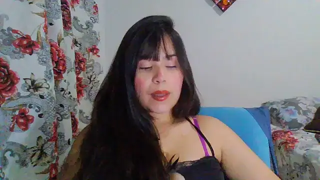 Snapshot of DeusaDemeeter chatting on 07-04-26, 05:35 DeusaDemeeter online show from 07-04-26, 05:35