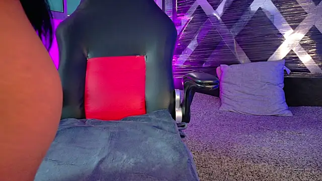 meggan 77 online show from 04-05-26, 04:37