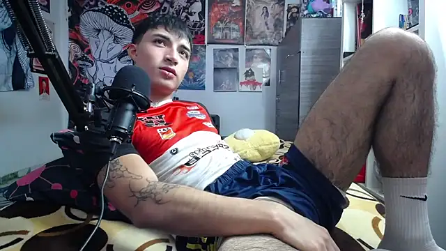 dylan fun18 online show from 04-04-26, 09:12