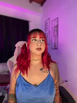 ashlyrey-1 online show from 04-15-26, 11:49