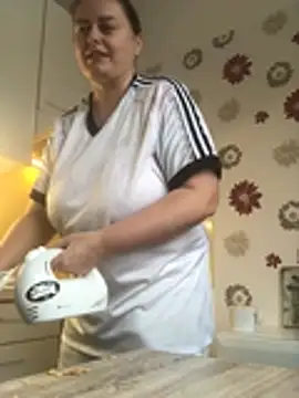 Snapshot of Meliss_Official9 chatting on 01-16-26, 10:19 Meliss Official9 online show from 01-16-26, 10:19