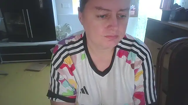 Snapshot of Meliss_Official9 chatting on 02-09-26, 12:09 Meliss Official9 online show from 02-09-26, 12:09