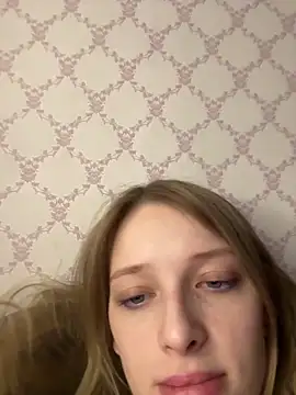 Evvie Summn1 online show from 02-28-26, 05:14