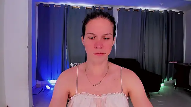 gatitavenecis online show from 03-25-26, 08:15