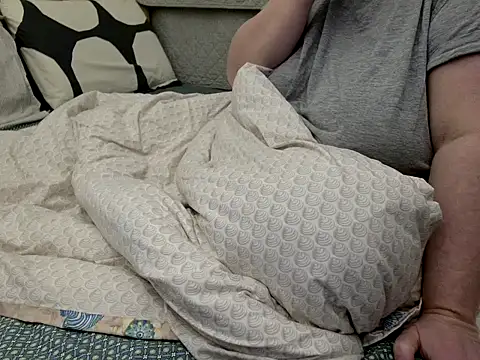 MarthaBriest online show from 02-04-26, 04:40