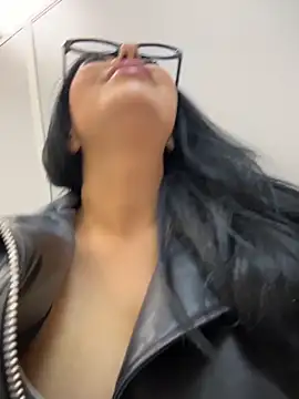 Tisha Busty online show from 05-25-26, 11:49
