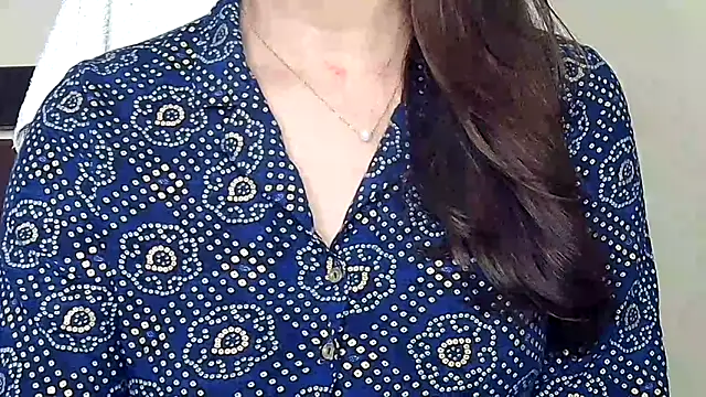 Snapshot of MIss-Naina chatting on 02-03-26, 08:30 MIss-Naina online show from 02-03-26, 08:30