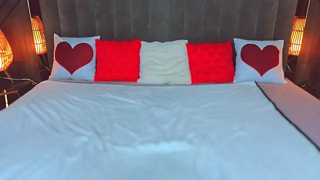 Snapshot of BettyDark chatting on 03-02-26, 04:47 BettyDark online show from 03-02-26, 04:47