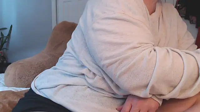 Snapshot of LauLauPAWG chatting on 03-20-26, 02:44 LauLauPAWG online show from 03-20-26, 02:44