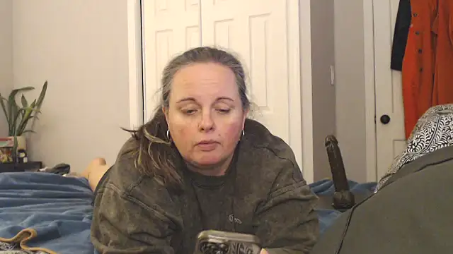 Snapshot of LauLauPAWG chatting on 04-03-26, 01:14 LauLauPAWG online show from 04-03-26, 01:14