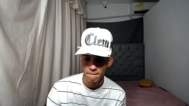 wild fantasy 69 online show from 01-14-25, 02:40