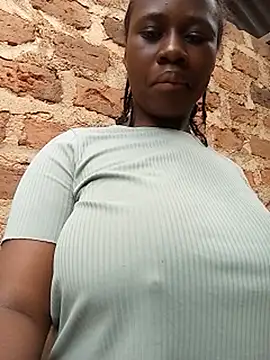 Snapshot of Sassy_boobs21 chatting on 06-28-26, 10:54 Sassy boobs21 online show from 06-28-26, 10:54