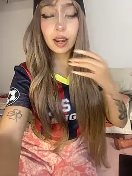 lunaapppp online show from 04-08-26, 03:39